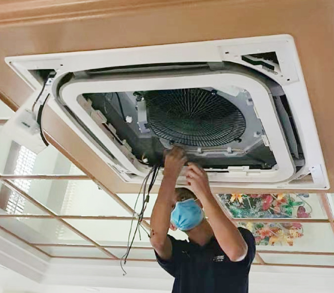 Vệ sinh máy lạnh Cassette