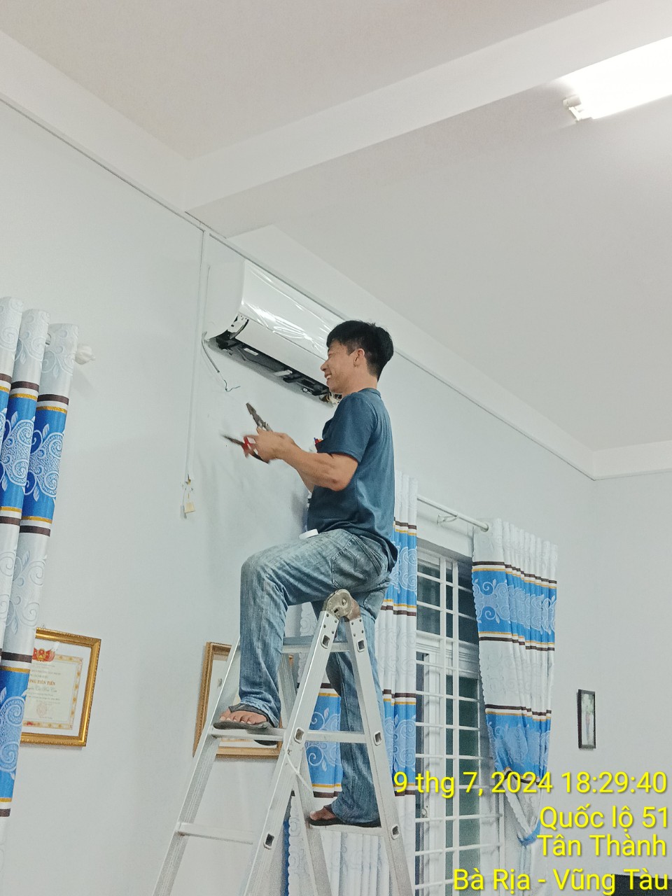 Lắp đặt máy lạnh giá rẻ